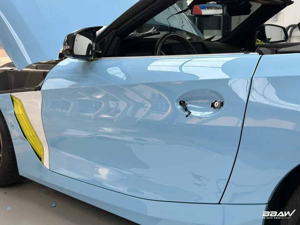 BMW Z4 G29のカーラッピング事例|費用目安・仕上がり 施工写真 1-3
