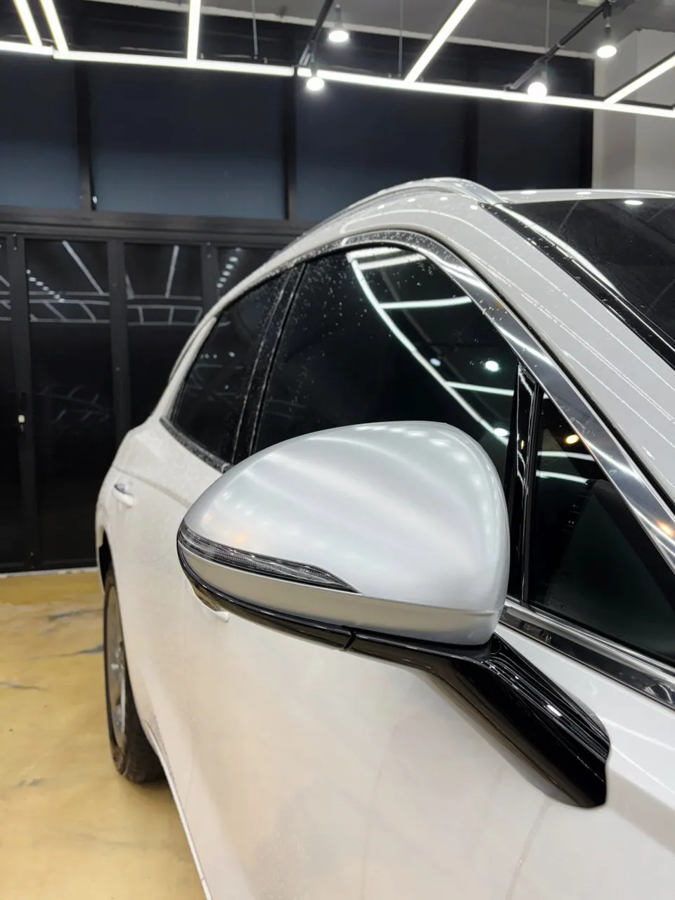 Genesis GV70 vinyl wrap - Genesis GV70 Vinyl Wrap Review — Side Mirror Accent photo 6