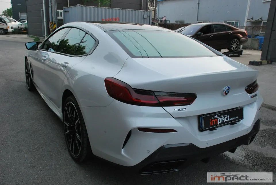 BMW 8 Series PPF施工事例｜韓国での実例紹介 施工写真 4-2