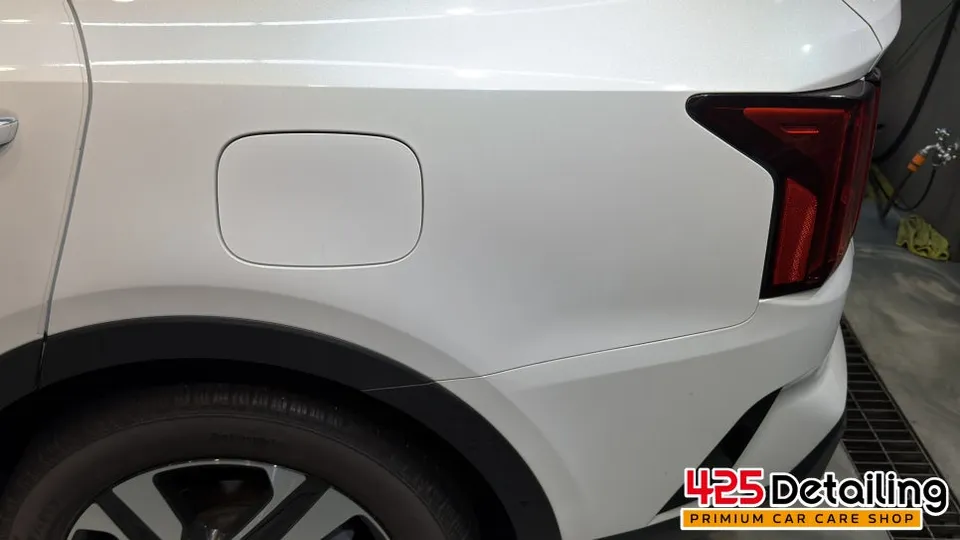 Kia Sorento Hybridのガラスコーティング事例|費用目安・仕上がり 施工写真 1-2