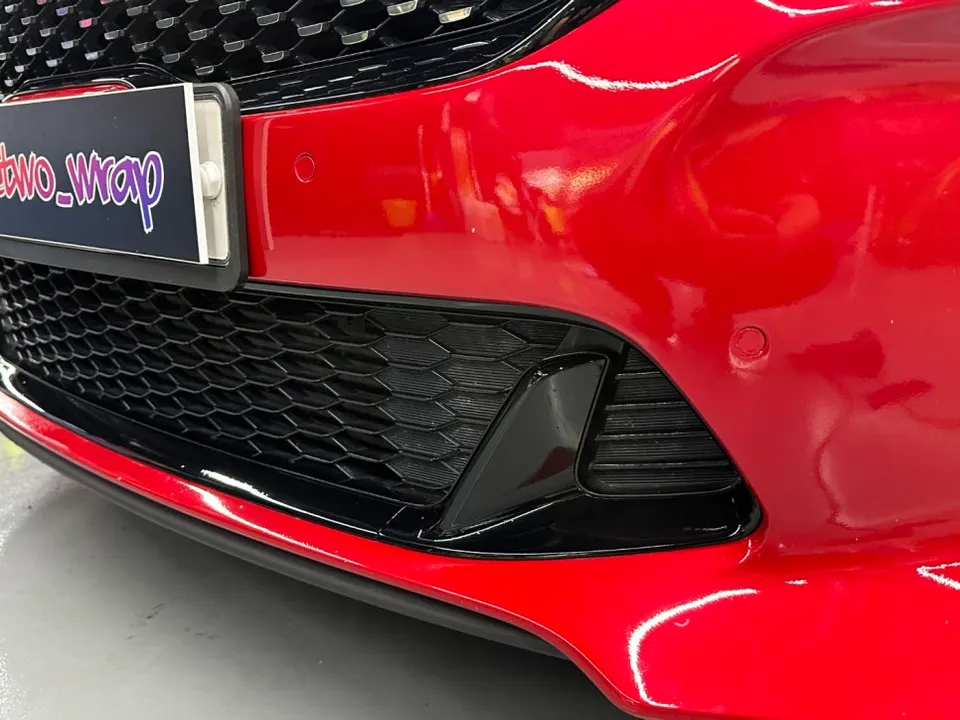 Kia Stinger vinyl wrap - Kia Stinger Vinyl Wrap Review: Chrome Delete Transformation photo 4