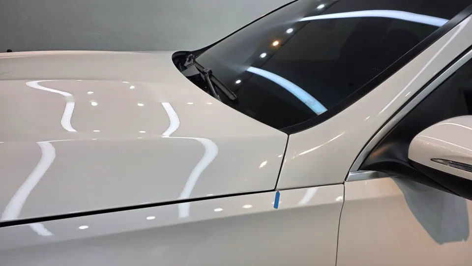 Mercedes-Benz Maybach PPF施工事例：デュオトーンの高級感 施工写真 4-1