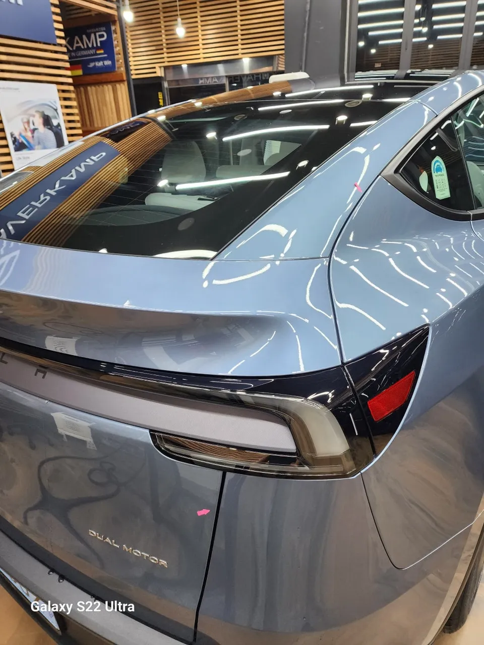 Tesla Model Y PPF施工事例|費用目安と仕上がり 施工写真 2-2