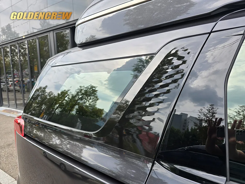Kia Carnival body kit - Kia Carnival Body Kit Installation Review photo 5