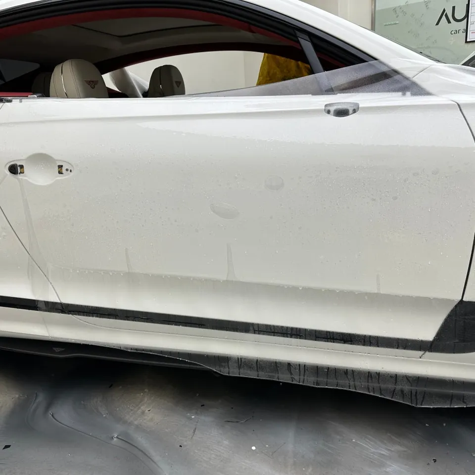 Bentley Continental GTのPPF施工事例|費用目安と仕上がり 施工写真 3-2