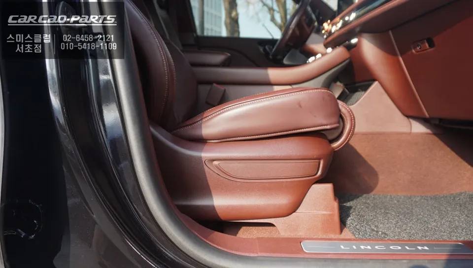 Lincoln Aviator oem options - Lincoln Aviator Wireless Walk-In Review — Enhanced Convenience photo 4
