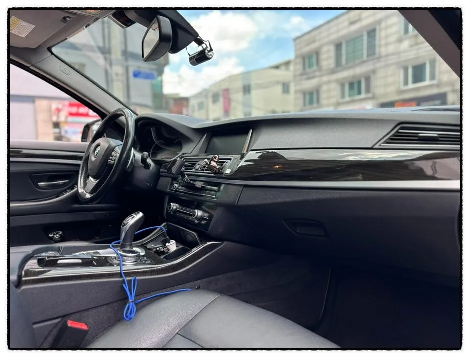 BMW 5 Series body repair - BMW 5 Series Body Repair & Painting Review — Water Leak Fix photo 5