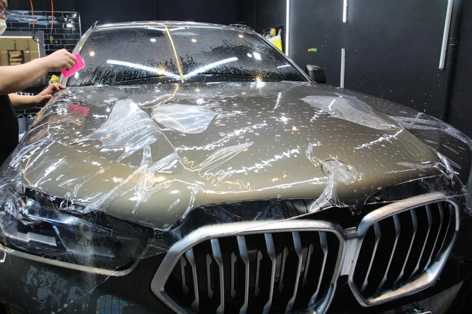 BMW X6 PPF施工事例｜費用目安と仕上がり 施工写真 2-1