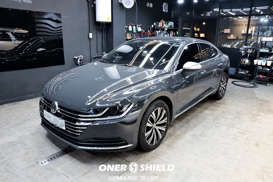 Volkswagen Arteonのガラスコーティング事例|韓国での施工 施工写真 3-1