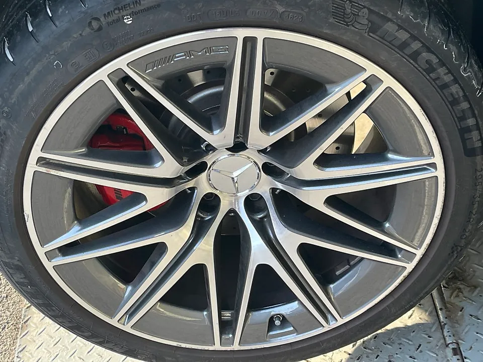 Mercedes-Benz GT43 wheel repair - Mercedes-Benz GT43 Wheel Repair — Diamond Cut Restoration photo 4
