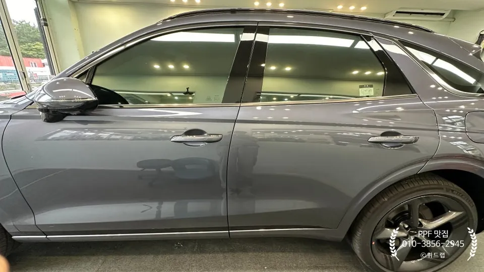 Genesis GV70 PPF施工事例|費用目安と仕上がり 施工写真 3-1