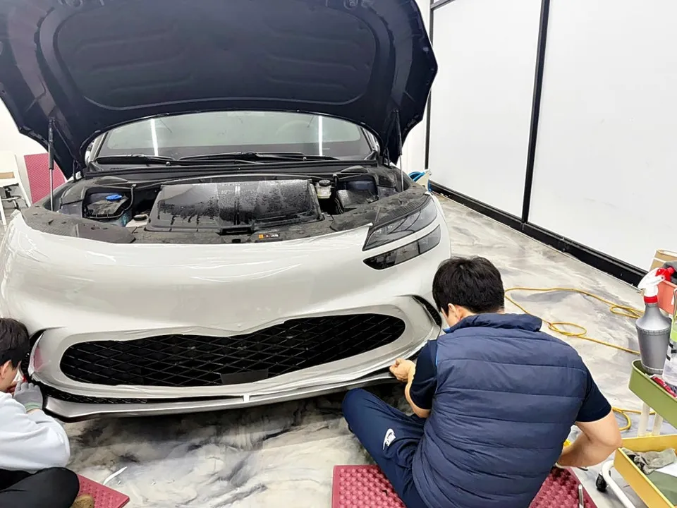 Genesis GV60 vinyl wrap - Genesis GV60 Vinyl Wrap Installation Review — Cost photo 4