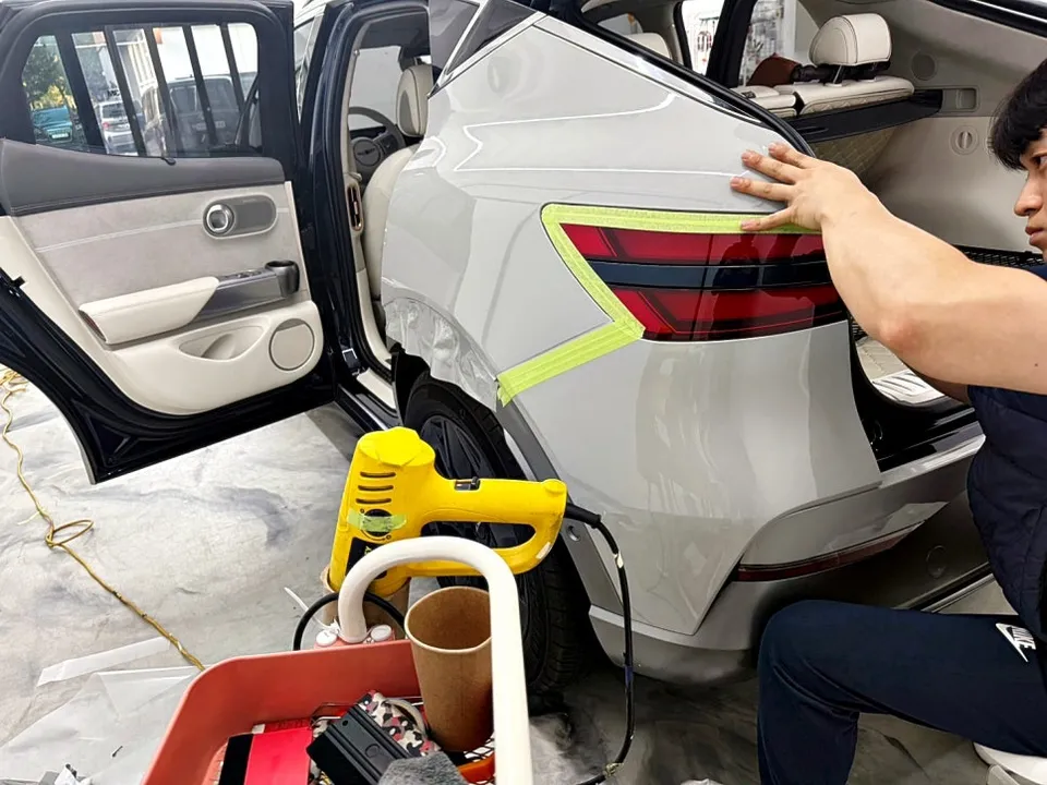 Genesis GV60 vinyl wrap - Genesis GV60 Vinyl Wrap Installation Review — Cost photo 5