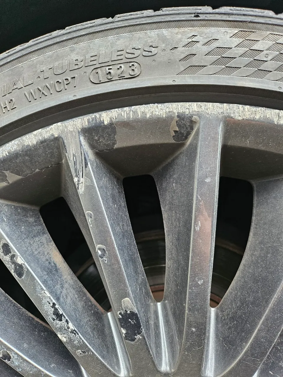 Mercedes-Benz E300 wheel repair - Mercedes-Benz E300 Wheel Repair & Painting Review photo 4