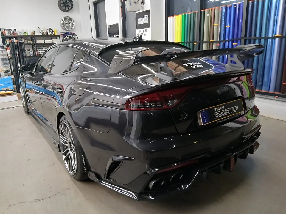 Kia Stinger vinyl wrap - Kia Stinger Vinyl Wrap Review: GT Silver Color Change photo 4