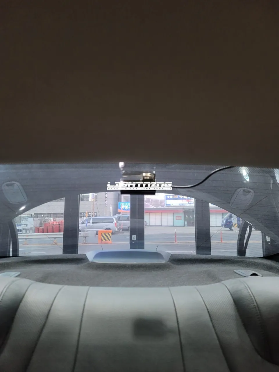 Genesis Genesis Coupe dash cam - Genesis Genesis Coupe Dash Cam Installation Review photo 4
