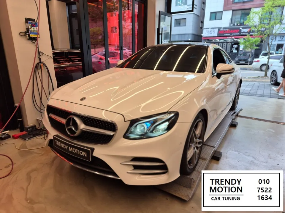 Mercedes-Benz E-Class W213 body kit installation result