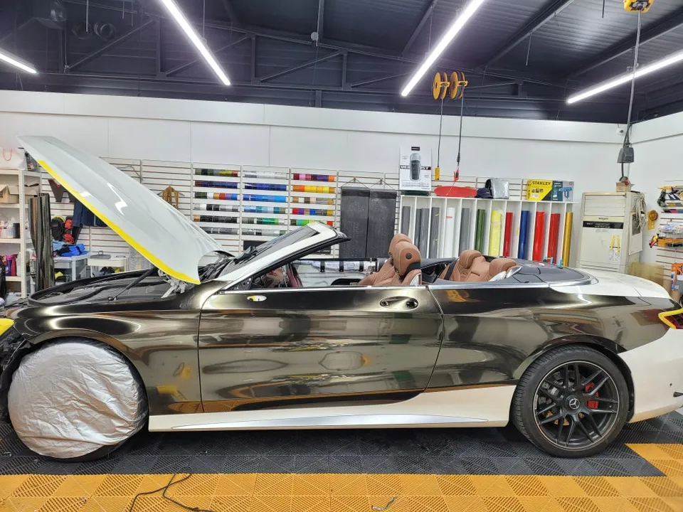 Mercedes-Benz Mercedes vinyl wrap - Mercedes-Benz S63 AMG Cabriolet Black Chrome Vinyl Wrap Review photo 4