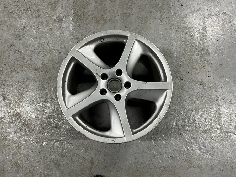 Porsche Cayenne wheel repair - Porsche Cayenne Wheel Repair & Painting Review — Cost & Results photo 3