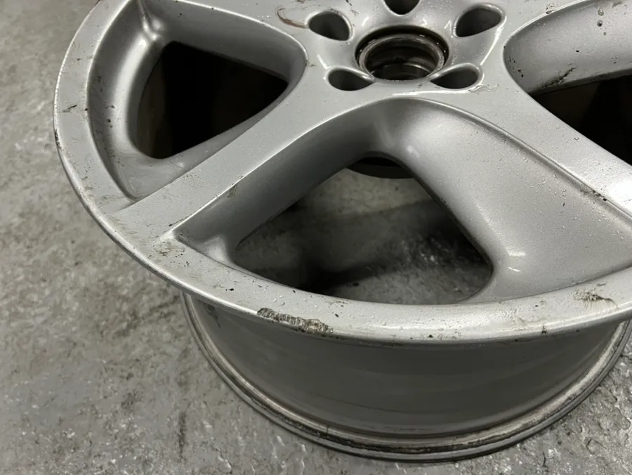 Porsche Cayenne wheel repair - Porsche Cayenne Wheel Repair & Painting Review — Cost & Results photo 4