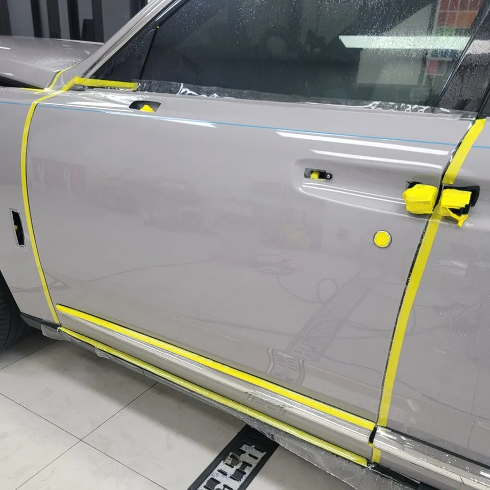 Rolls-Royce CullinanのPPF施工事例｜費用目安・仕上がり 施工写真 3-1