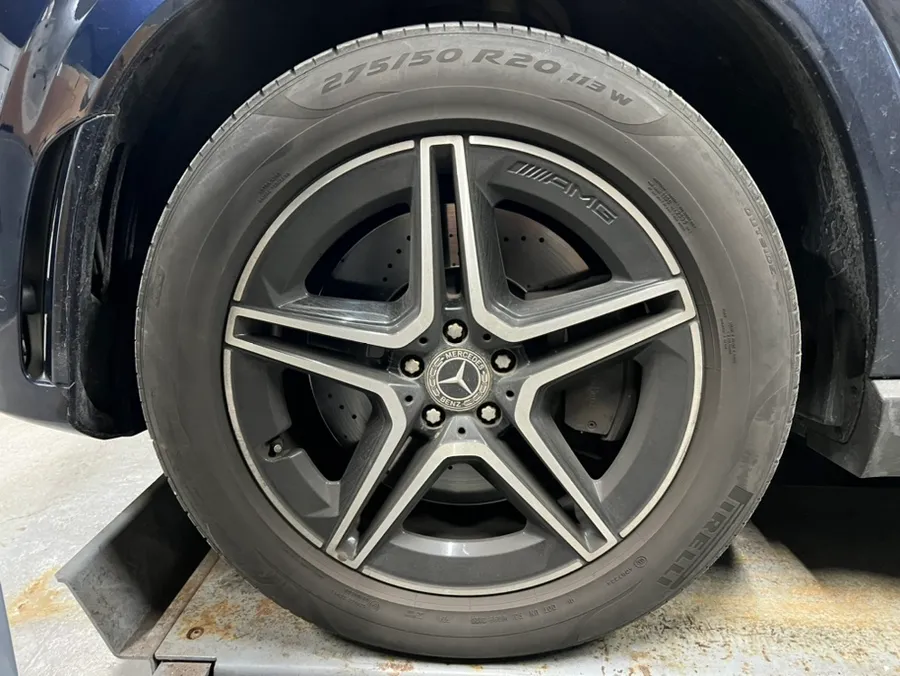 Mercedes-Benz GLE wheel repair - Mercedes-Benz GLE Wheel Repair & Painting Review photo 3