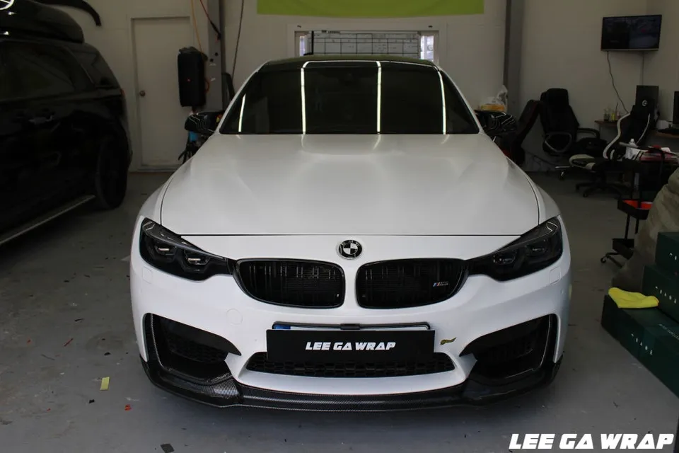 BMW M3 vinyl wrap installation result
