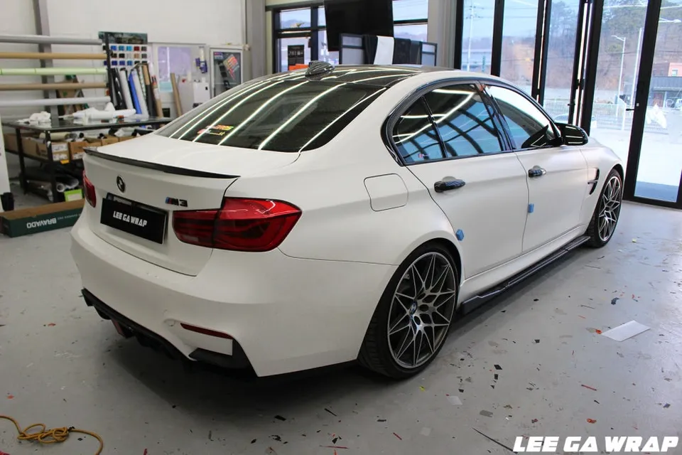 BMW M3 vinyl wrap - BMW M3 Vinyl Wrap Review: Tiffany Color Change Cost & Results photo 5