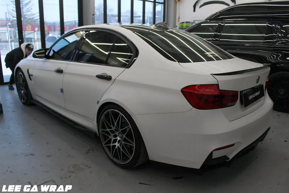 BMW M3 vinyl wrap - BMW M3 Vinyl Wrap Review: Tiffany Color Change Cost & Results photo 6