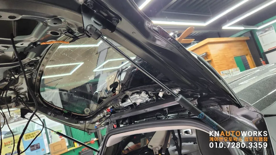 Kia Sorento MQ4 oem options - Kia Sorento MQ4 Power Tailgate Retrofit Review photo 3