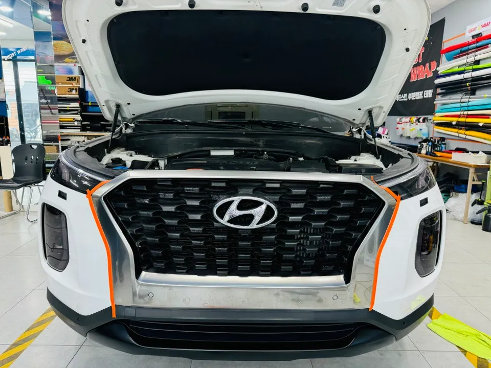 Hyundai Palisadeのカーラッピング事例 施工写真 2-2