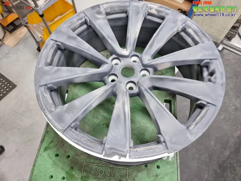 Tesla Model X wheel repair - Tesla Model X Wheel Repair & Painting Review photo 5