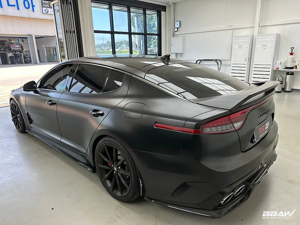 Kia Stinger vinyl wrap - Kia Stinger Vinyl Wrap Review: Cost & Results photo 4