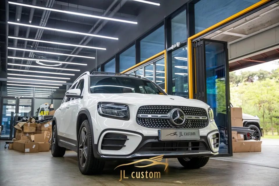 Mercedes-Benz GLB seat ventilation installation result