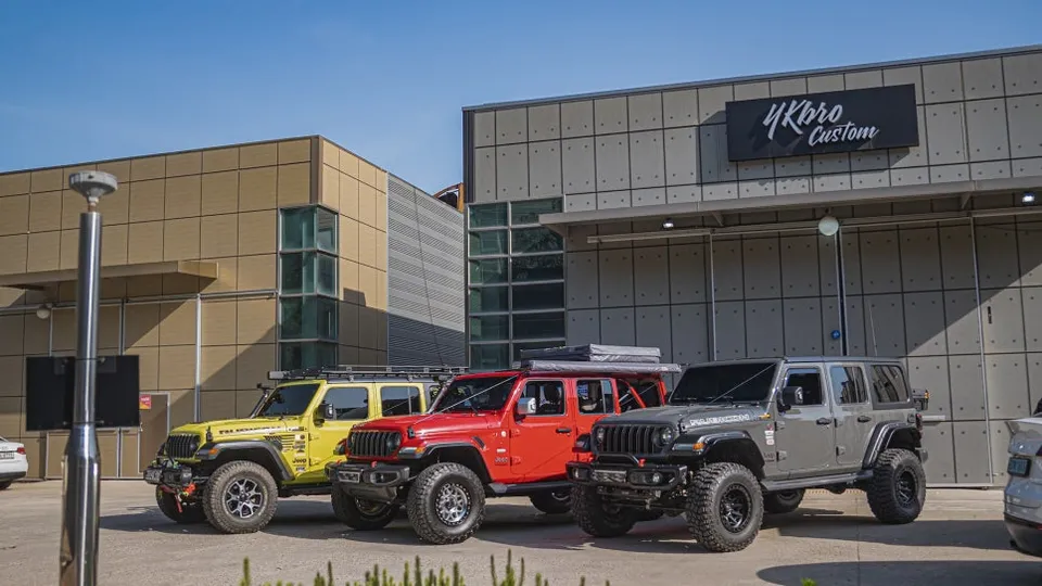 Jeep Wrangler body kit - Jeep Wrangler Body Kit Installation Review photo 4