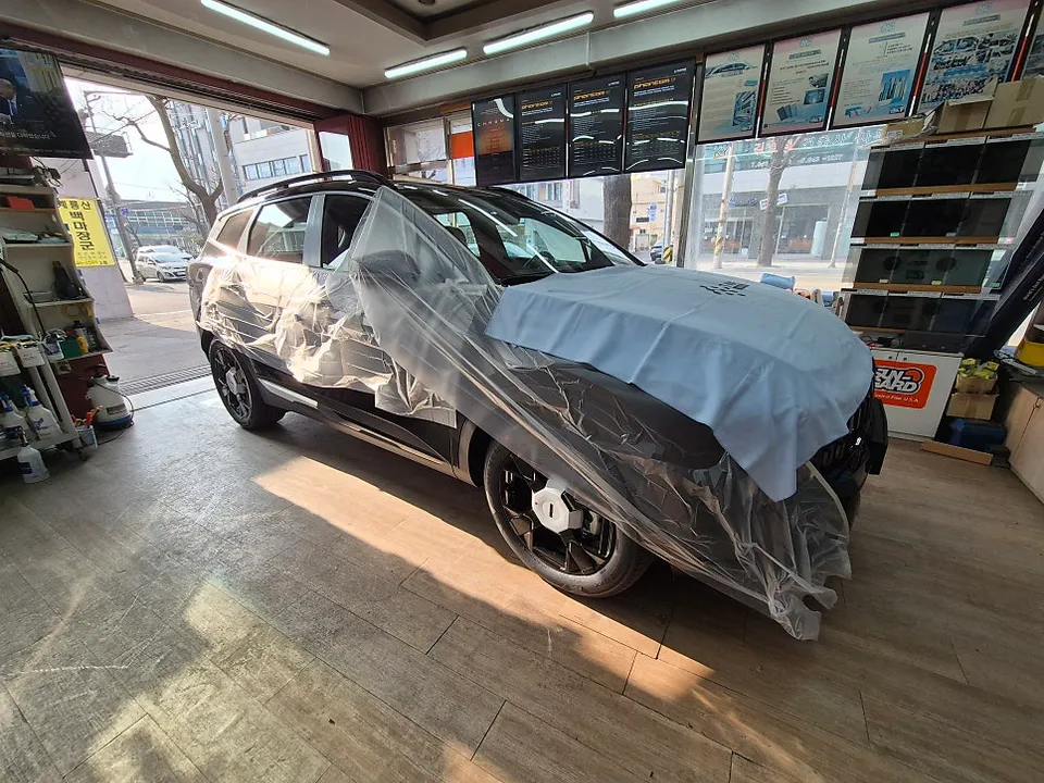 Kia Sportageのカーフィルム施工事例｜費用目安・仕上がり 施工写真 2-2