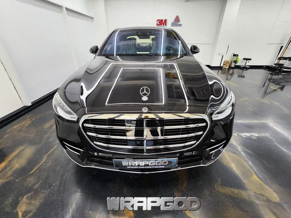Mercedes-Benz S-Class PPF施工事例:費用目安と仕上がり 施工写真 1-3