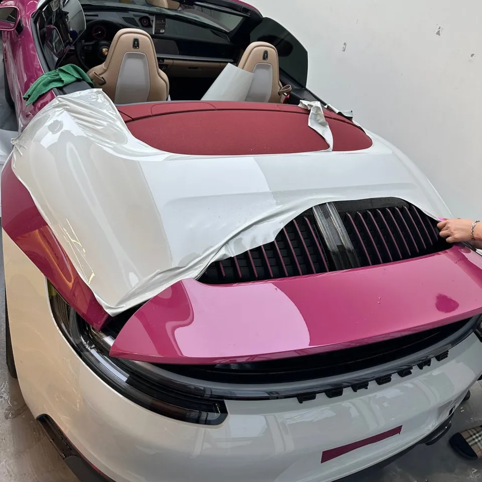 ポルシェ911のPPF施工事例|カラーチェンジと保護効果 施工写真 1-2