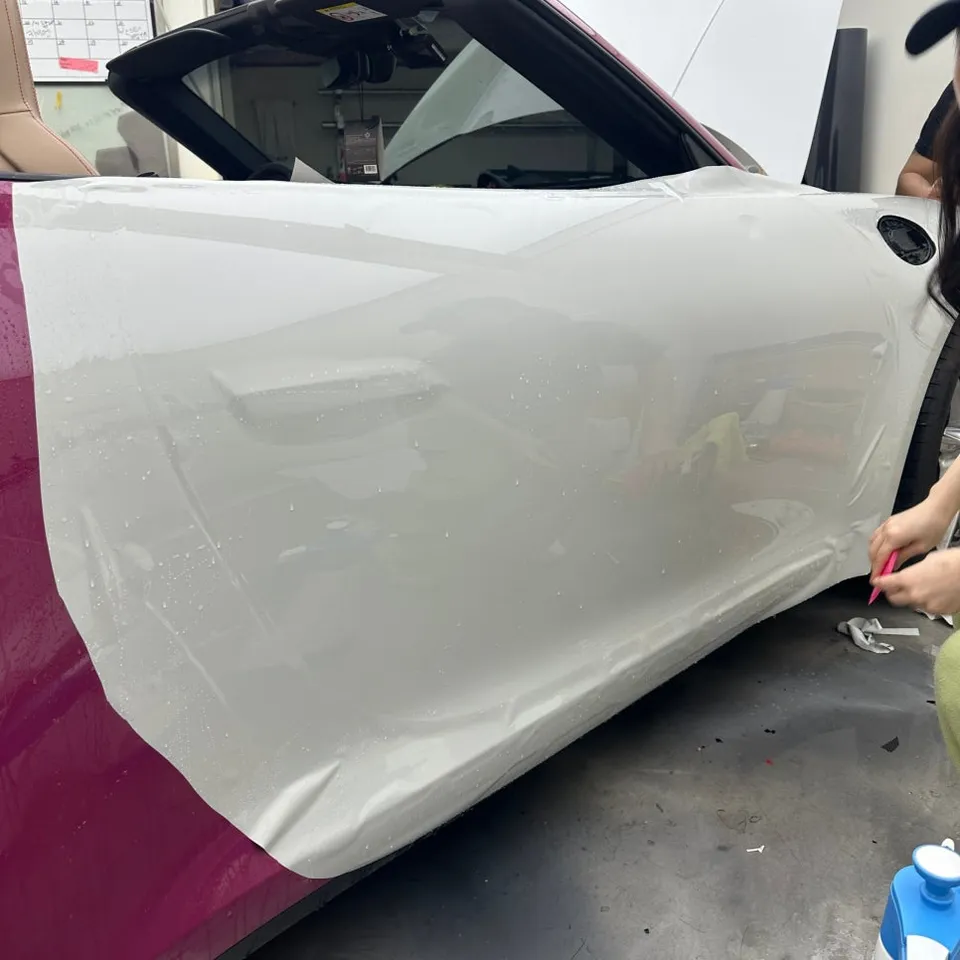 ポルシェ911のPPF施工事例|カラーチェンジと保護効果 施工写真 3-3