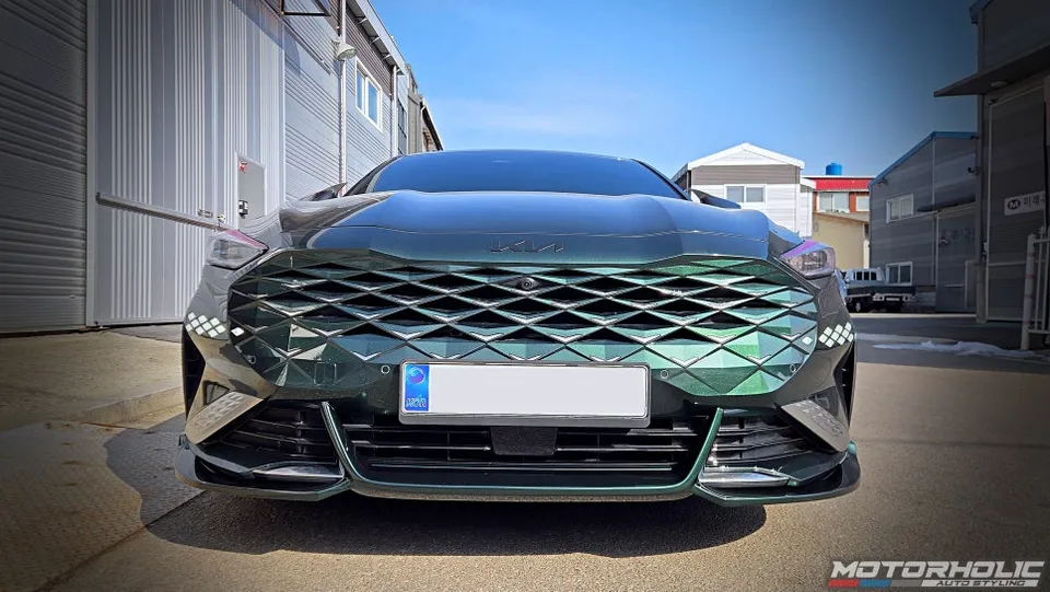 Kia K8 body kit - Kia K8 Body Kit Review: Deep Forest Green Dress-Up photo 3