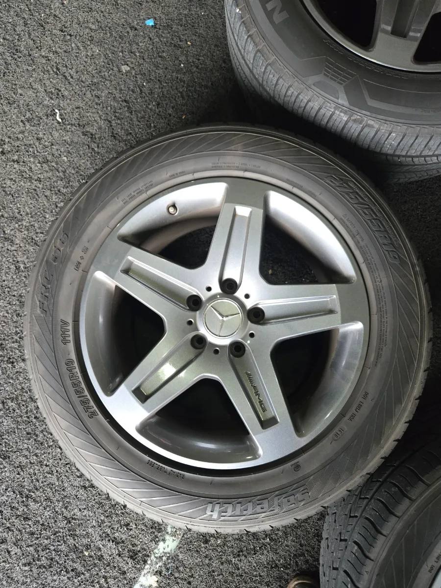 Mercedes-Benz G-Wagon wheel repair - Mercedes-Benz G-Wagon Wheel Repair & Painting Review photo 3