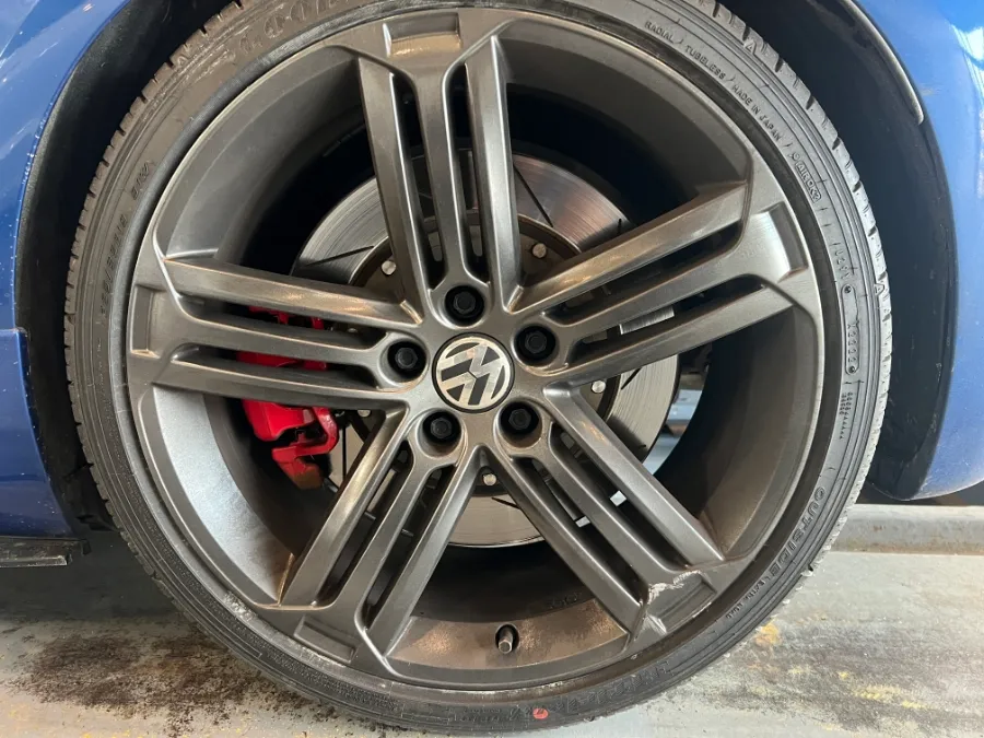 Volkswagen Scirocco wheel repair - Volkswagen Scirocco Wheel Repair & Painting Review photo 5