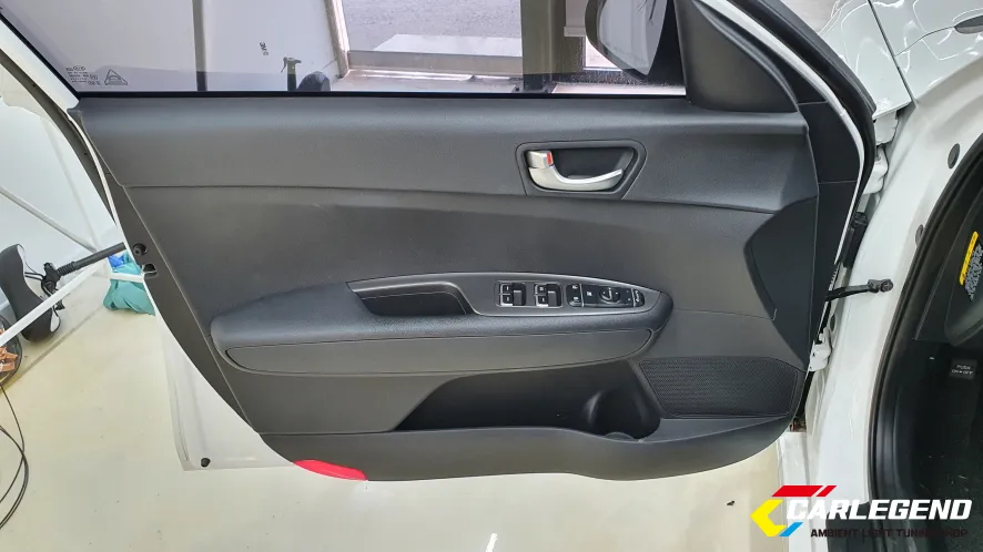 Kia K5 DL3 ambient lighting - Kia K5 Ambient Lighting Review — Enhanced Interior Mood photo 5