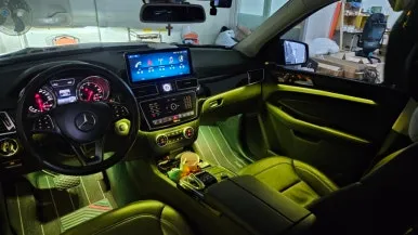 Mercedes-Benz CLS350D ambient lighting - Mercedes-Benz CLS350D Ambient Lighting — RGB Upgrade Review photo 7