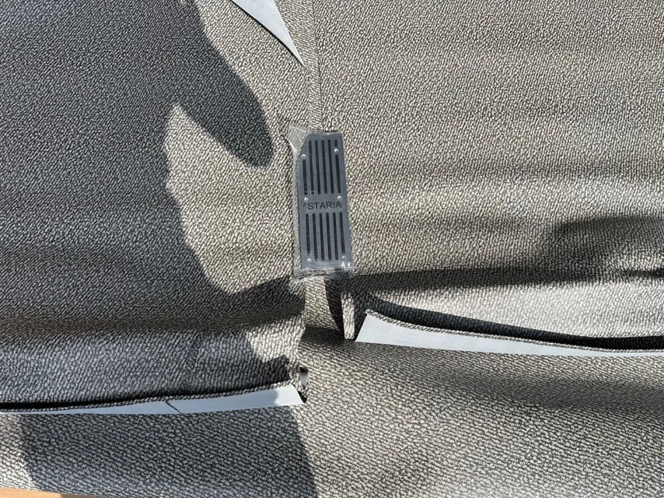 Kia CarnivalのPPF施工事例 施工写真 3-1