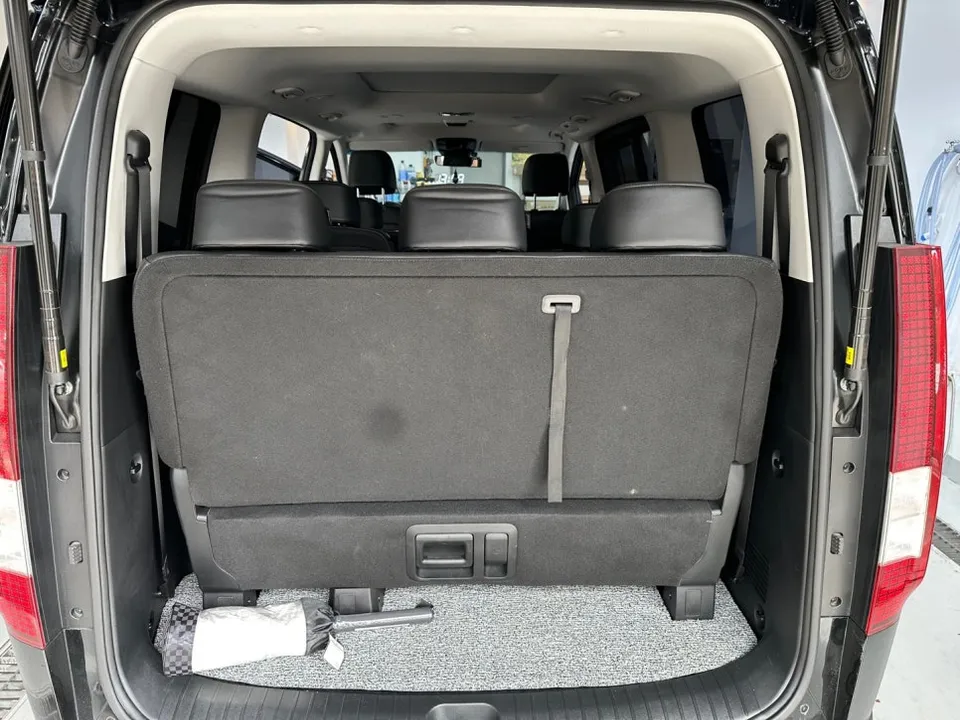 Kia CarnivalのPPF施工事例 施工写真 4-1