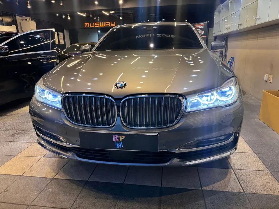 BMW 7 Series Android Head Unit Upgrade Review — Enhanced Driving