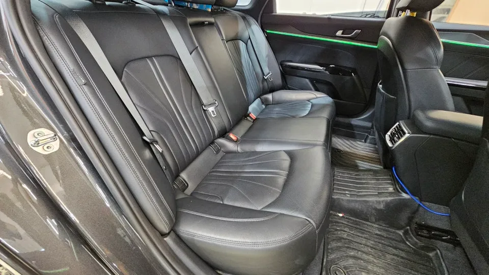 Kia K5 interior customization - Kia K5 Interior Customization Review: Before & After photo 3