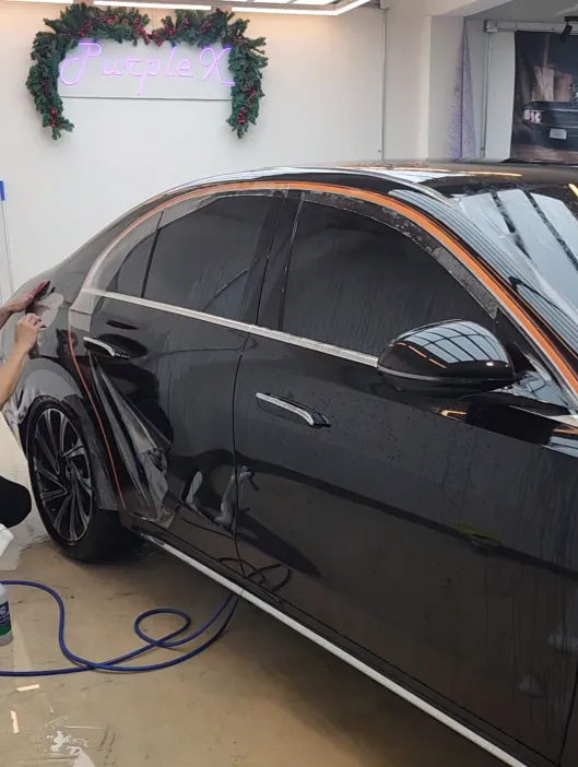 メルセデス・ベンツ Eクラス W213 PPF施工事例 施工写真 3-2