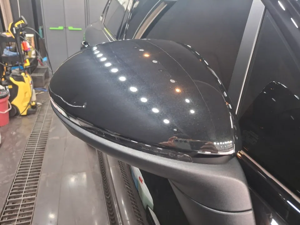 Porsche Cayenne ppf - Porsche Cayenne PPF Review: Side Mirror Redo photo 3